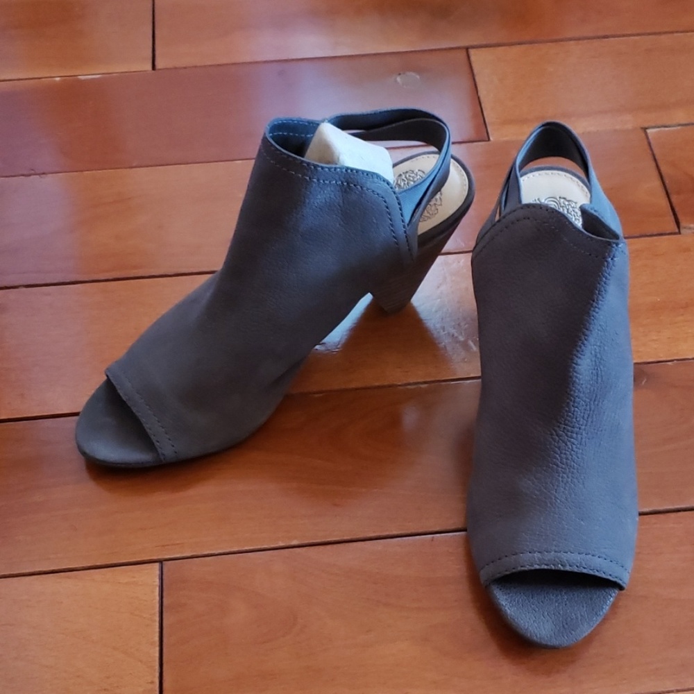 Vince Camuto